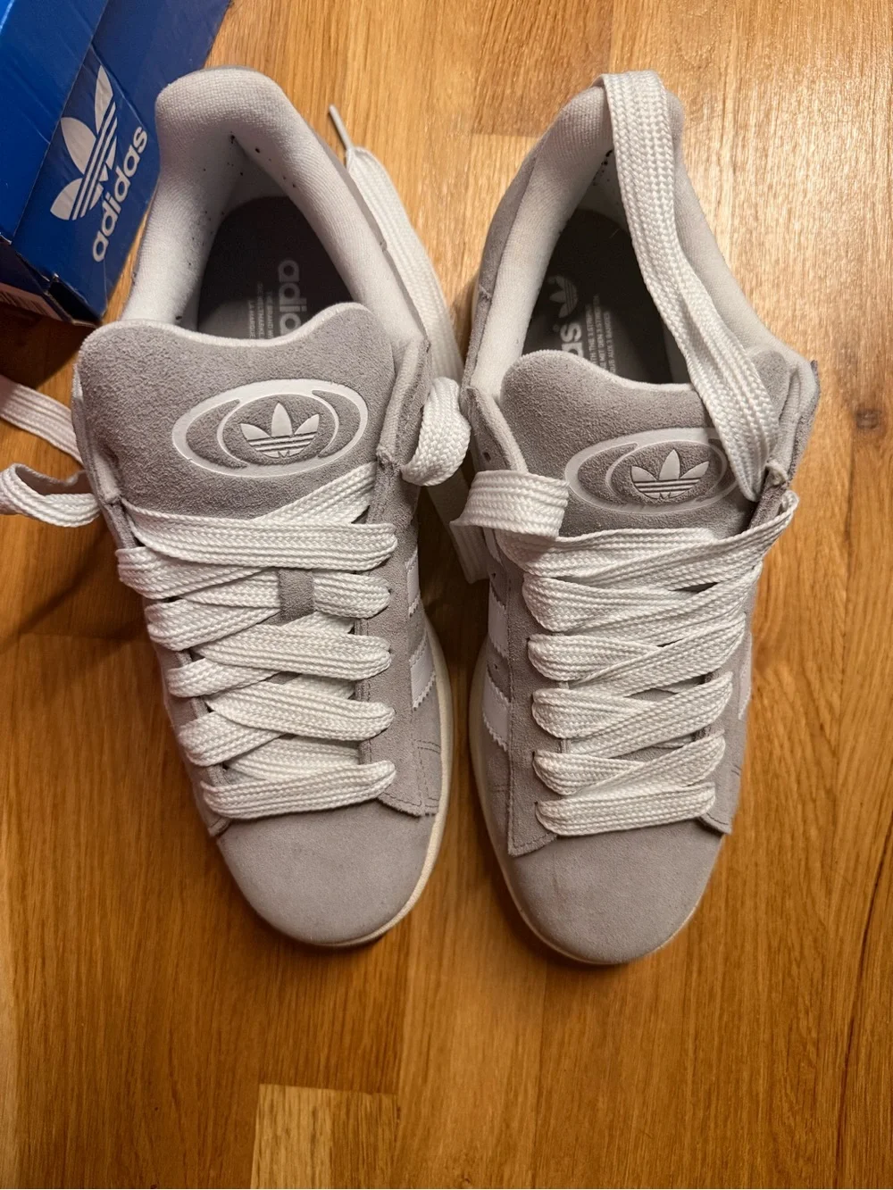 adidas Campus skateboarding  Men's Suede Sneakers in Light Gray and White